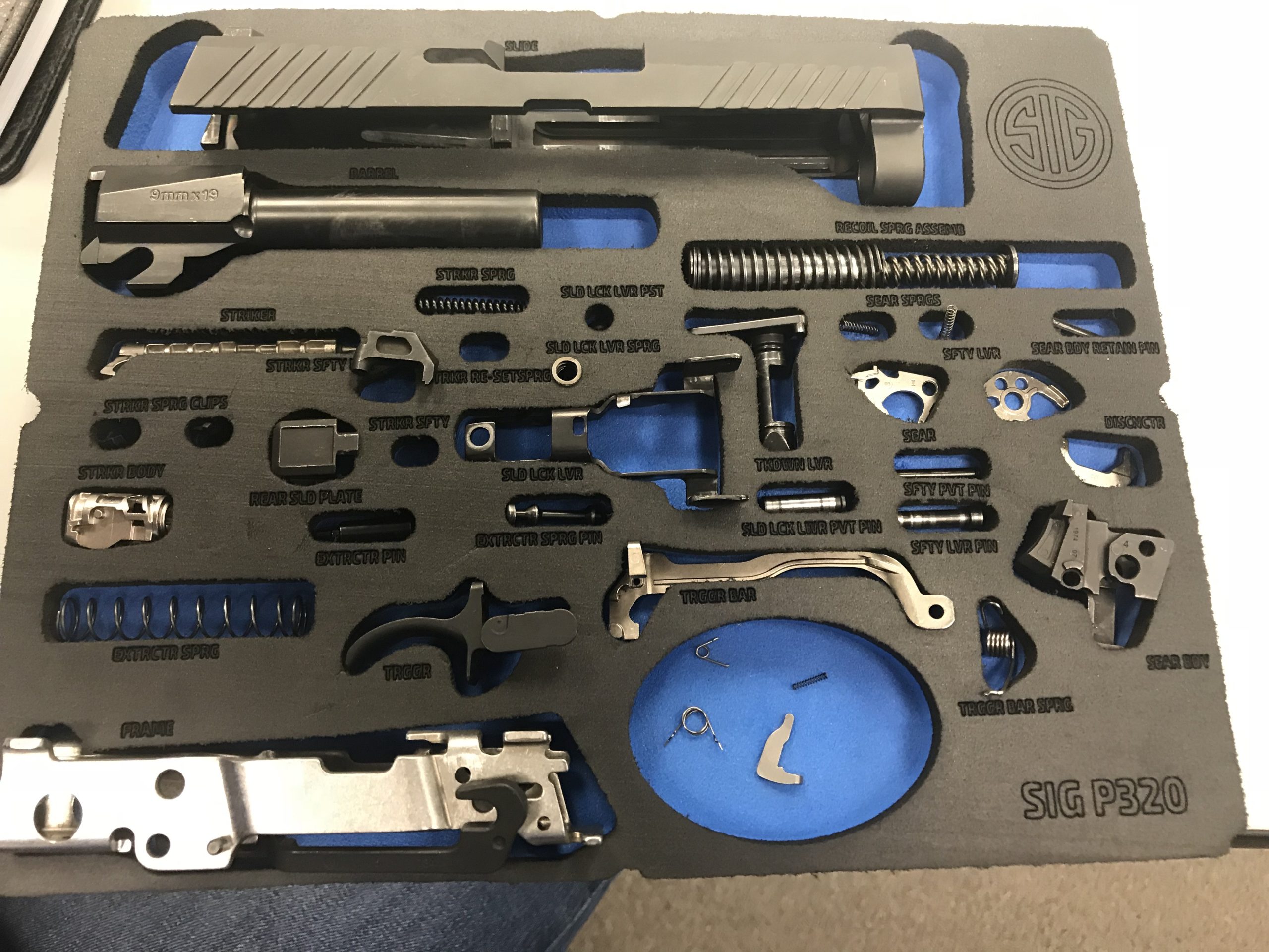 Custom Gun / Firearm Foam Inserts & Protective Hard Cases